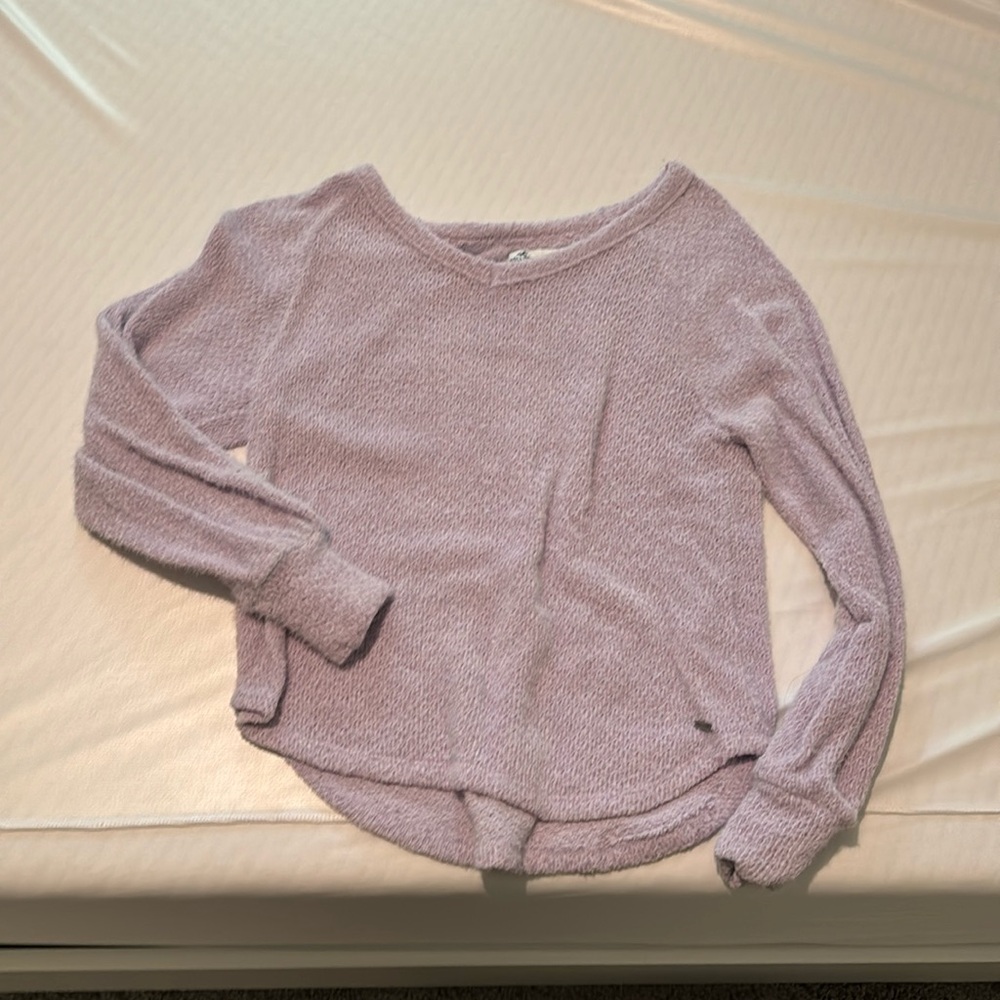 Hollister-purple sweater